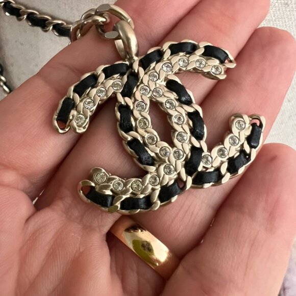 Chanel pearl leather chain belt main image 5